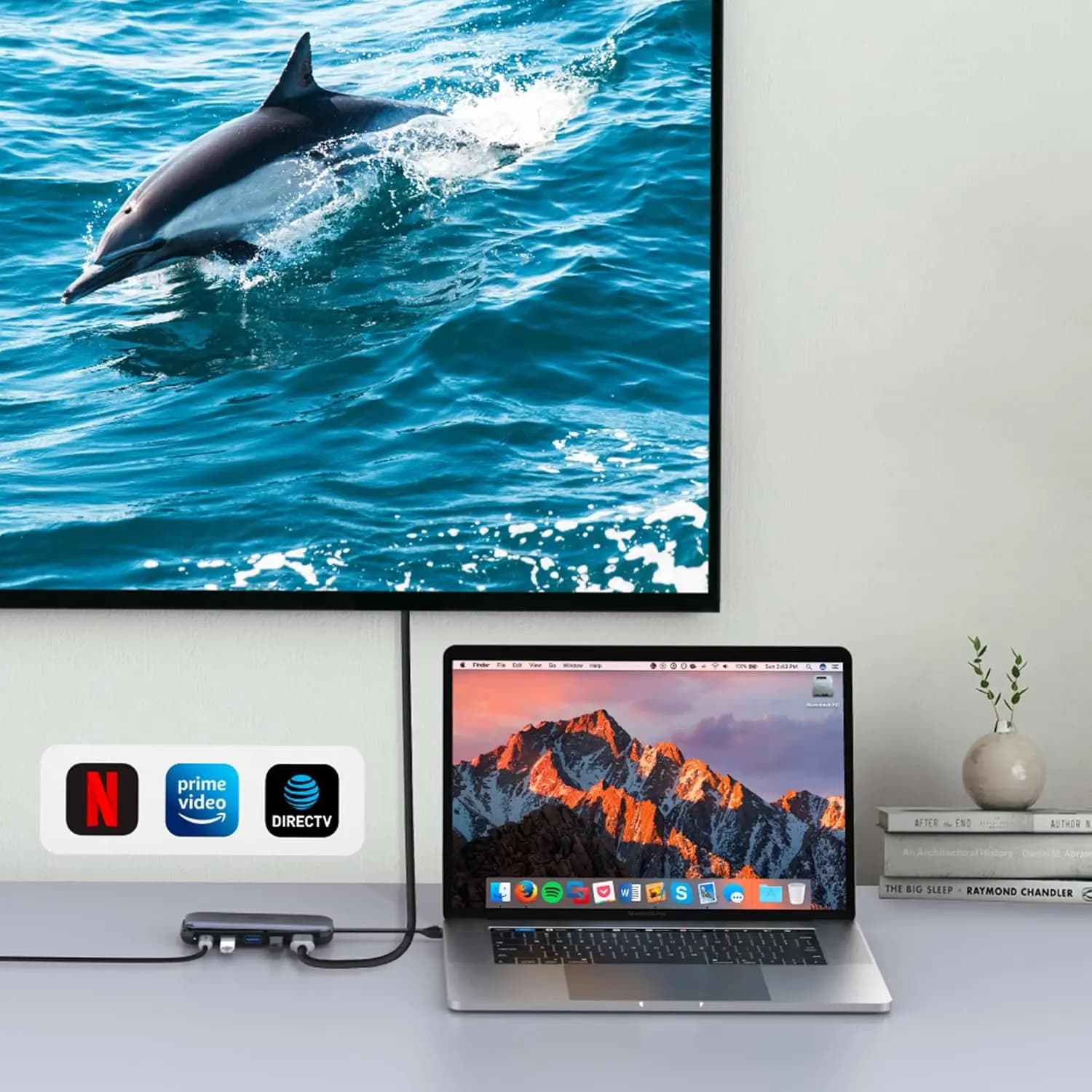 D1046A, UNITEK,6-in-1 USB-C 10Gbps Hub with M.2 SSD Enclosure 2*USB-A+USB-C 10Gbps+PD100W+HDMI 4K60Hz+M.2 PCIe/NVMe SSD