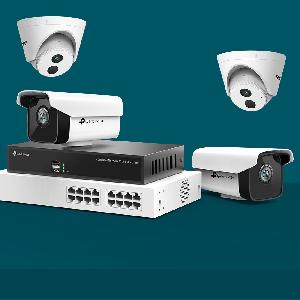 TP-LINK Network Video Recorder + 4  Camera